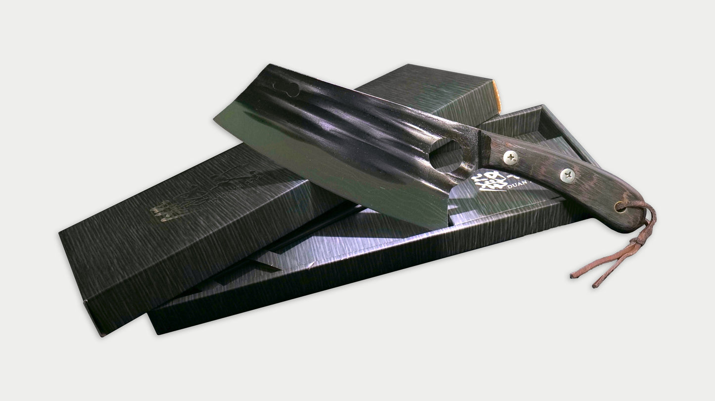 gid://shopify/MediaImage/24579380674654